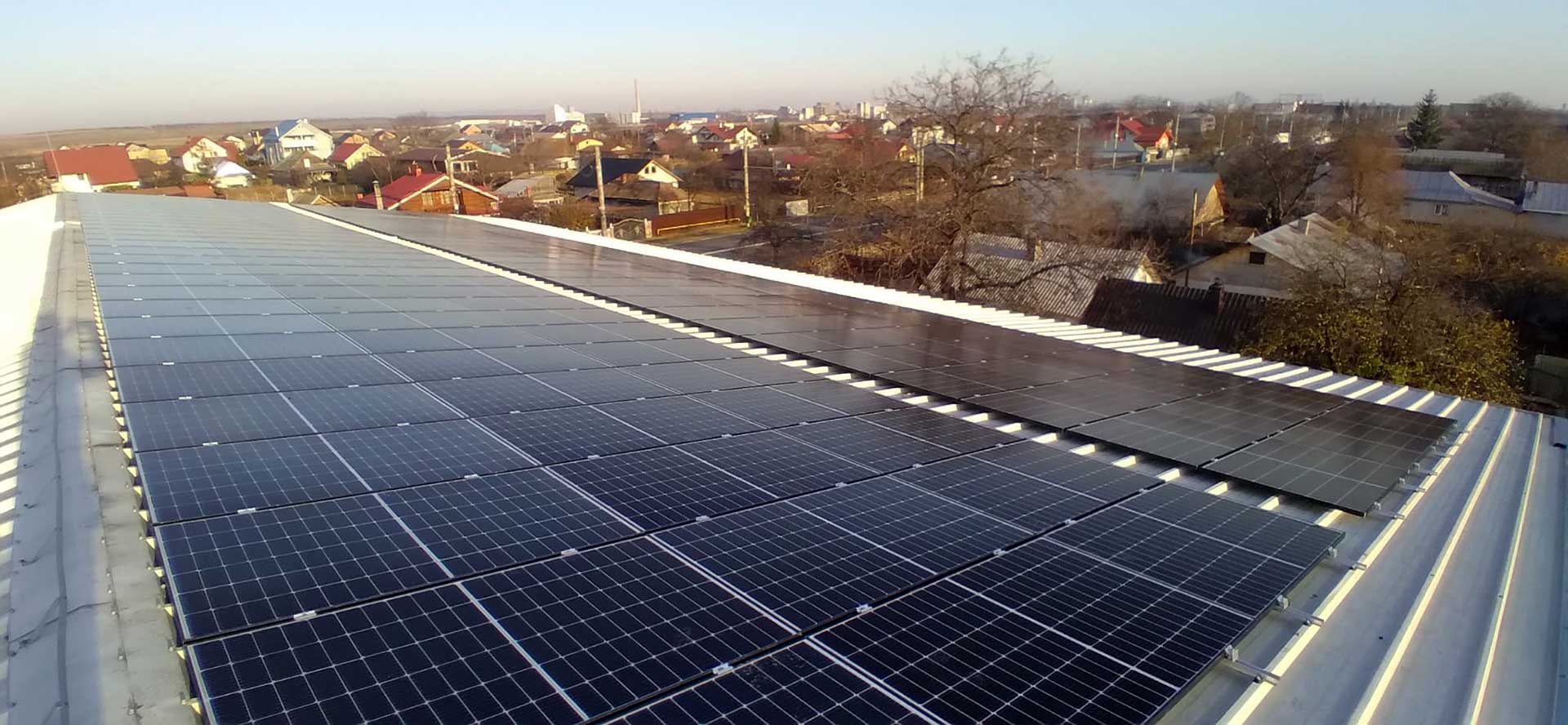 Volta X Solar Systems centrală fotovoltaică acoperiș depozit frigorific Medasimpex